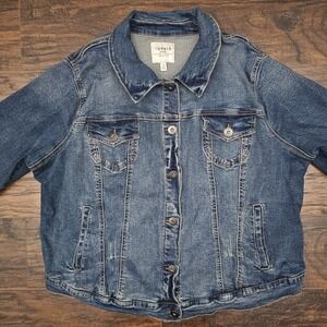 TORRID Womens 2X Blue Denim Jean Jacket Medium Wash Stretch Trucker